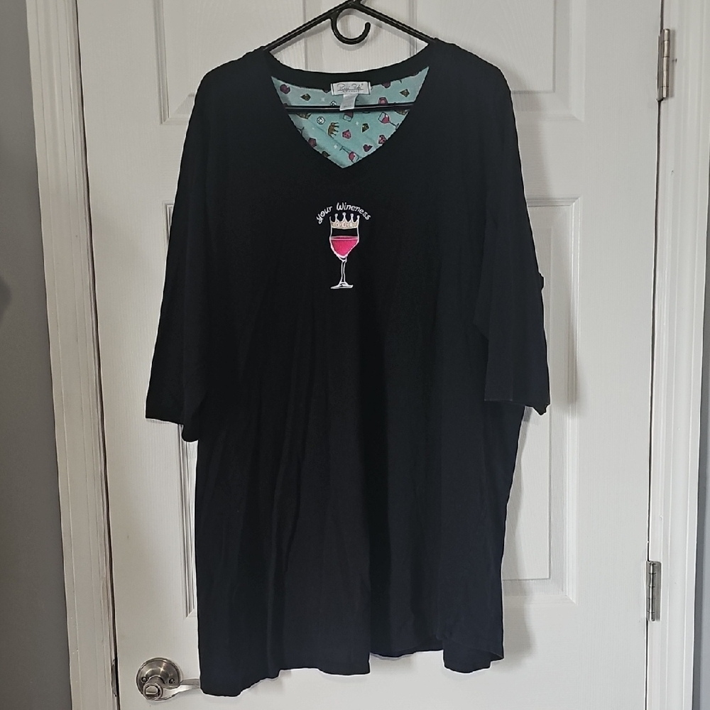 Black Nightshirt with Wine Glass Embroidery